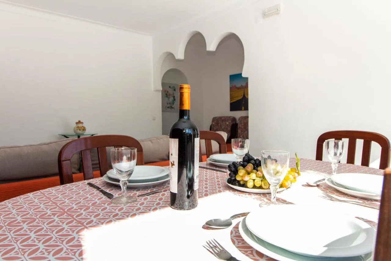 Casa Felizarda By Stay-Ici, Algarve Holiday Rental Guia  0*, Guia (Faro)